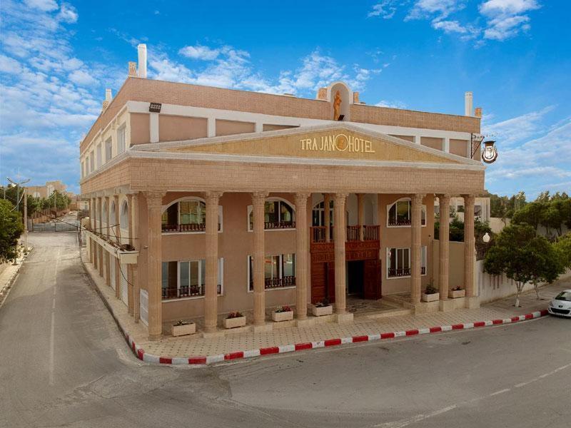 Trajan Hotel Timgad Extérieur photo