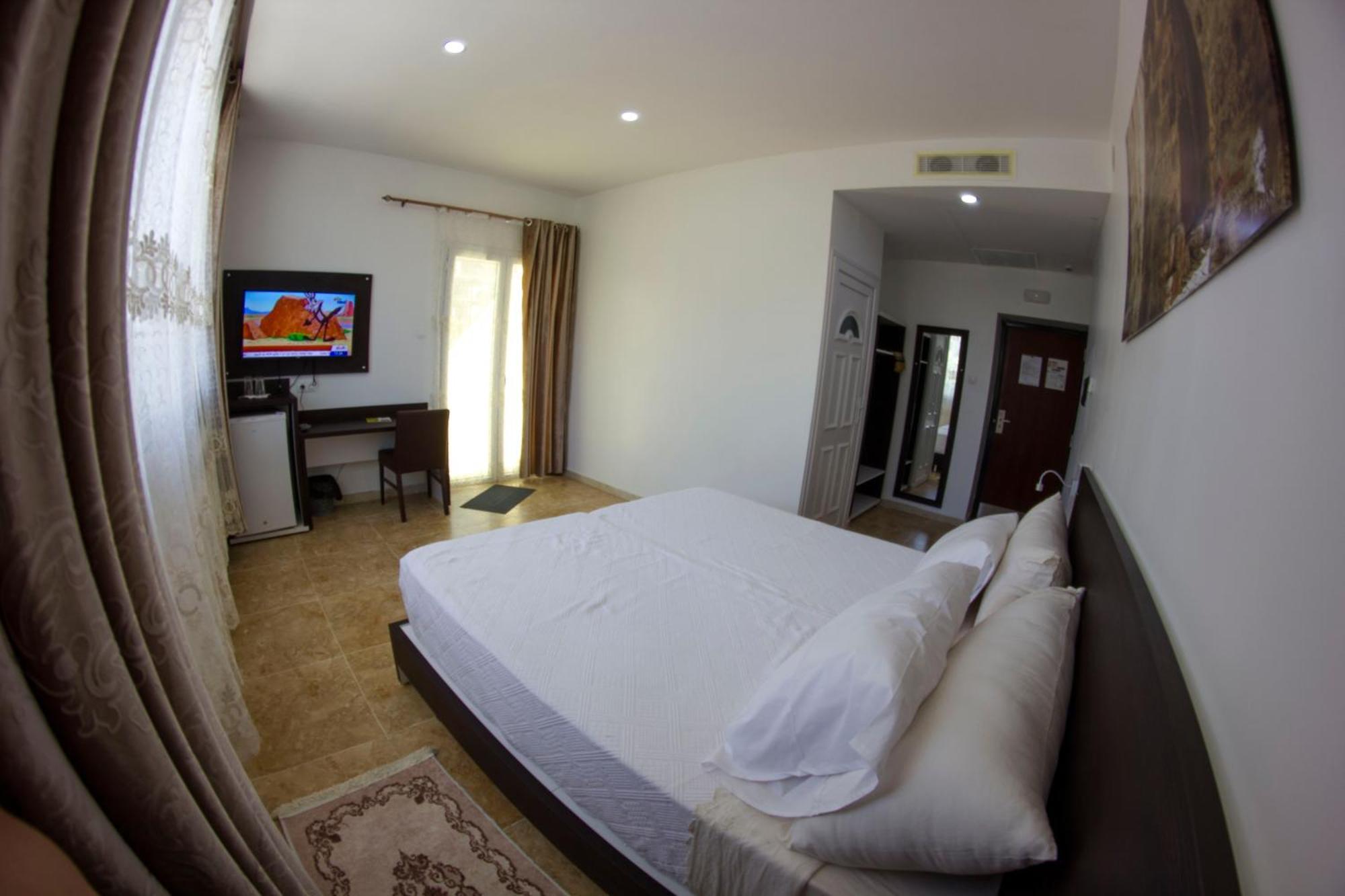 Trajan Hotel Timgad Extérieur photo